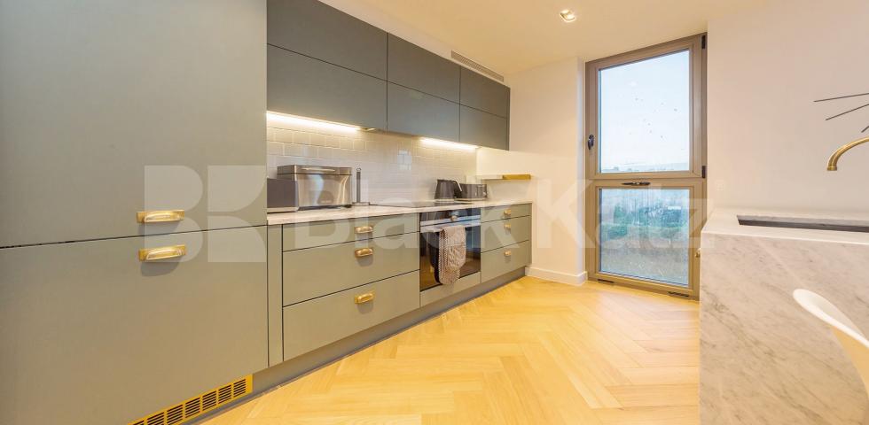 Stunning Apartment Edwardes Square , Kensington 